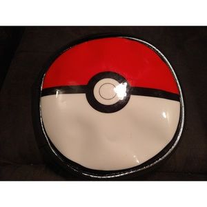 UNIQUE POKEMON LUNCH BAG - SMALL ROUND - USED CONDITION